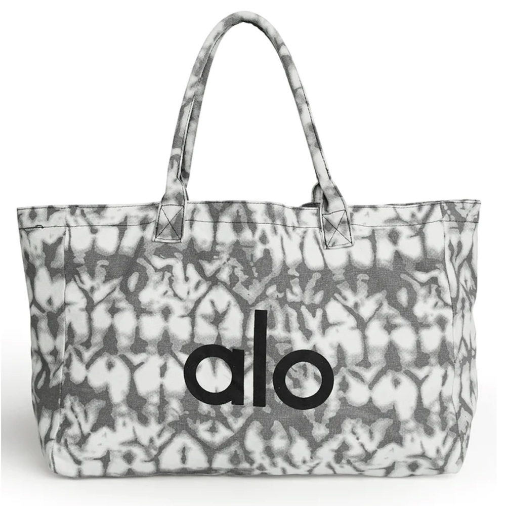 Alo Yoga Shopping Bag